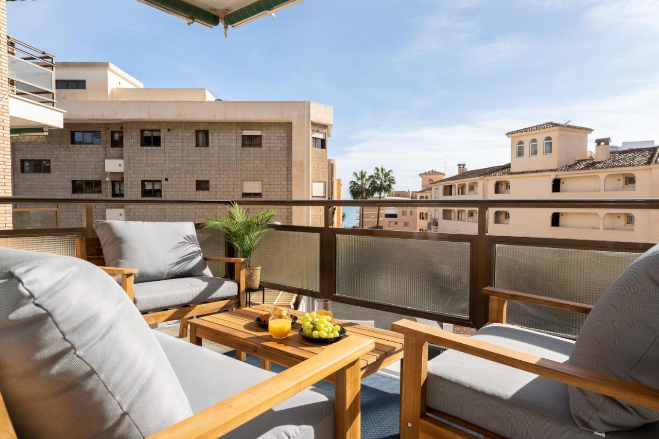Sea View 2 Bedroom Apartment 2 Min Away From The Beach 托雷莫利诺斯 外观 照片