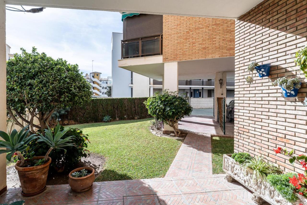Sea View 2 Bedroom Apartment 2 Min Away From The Beach 托雷莫利诺斯 外观 照片